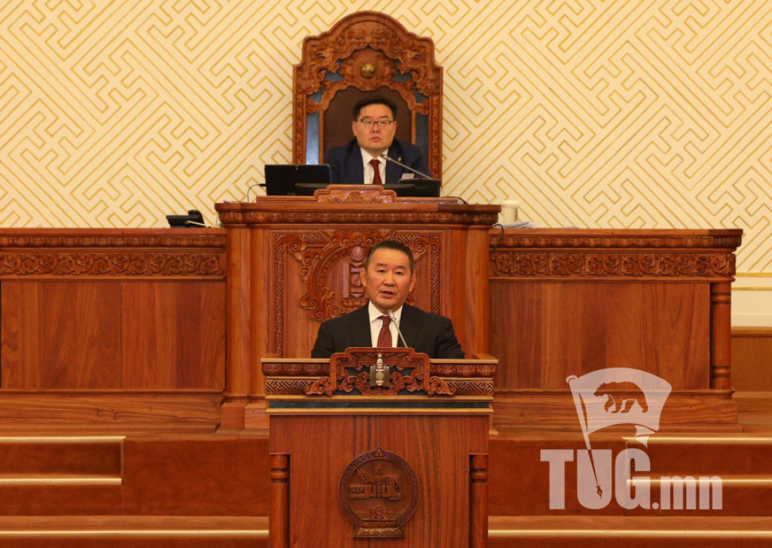 Ерөнхийлөгч Оюу толгойтой холбоотой сөрөг нэхэмжлэл гаргах зарлигийг Засгийн газарт хүргүүллээ