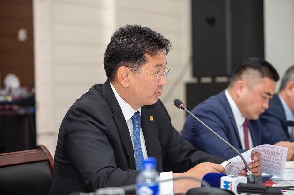 У.Хүрэлсүх: Улсын зөвлөгөөн хийж эрдэмтэн, судлаачдынхаа үгийг сонсоно