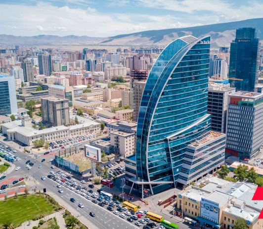 Улаанбаатарт 4 хэм дулаан