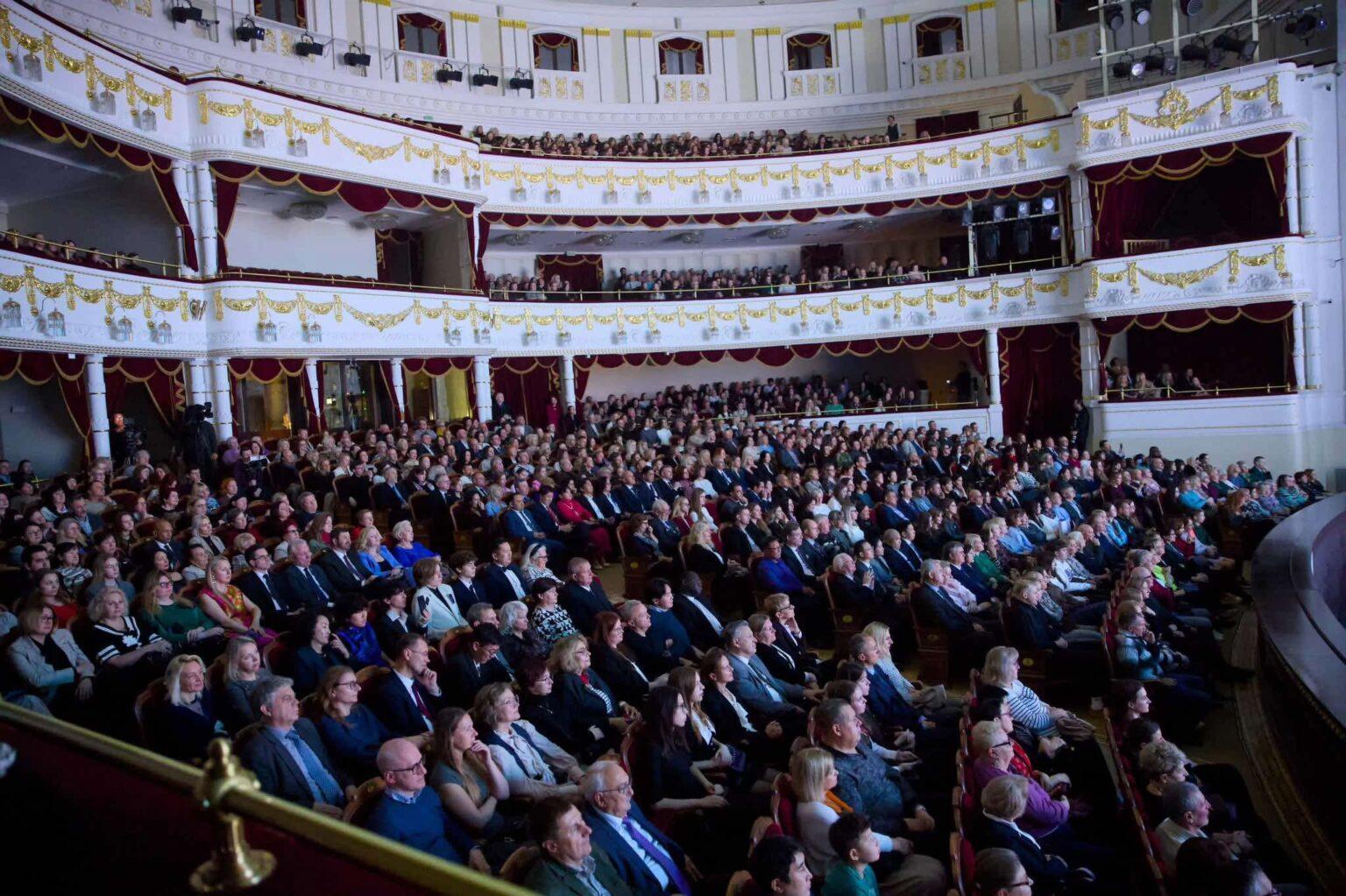 “Монголын сайхан орон” тоглолтыг Минск хотноо толилууллаа