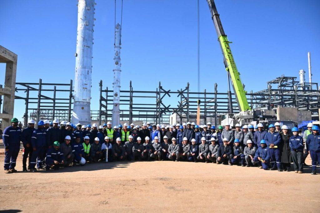 Газрын тос боловсруулах үйлдвэрийн бүтээн байгуулалт 60 хувьд хүрчээ