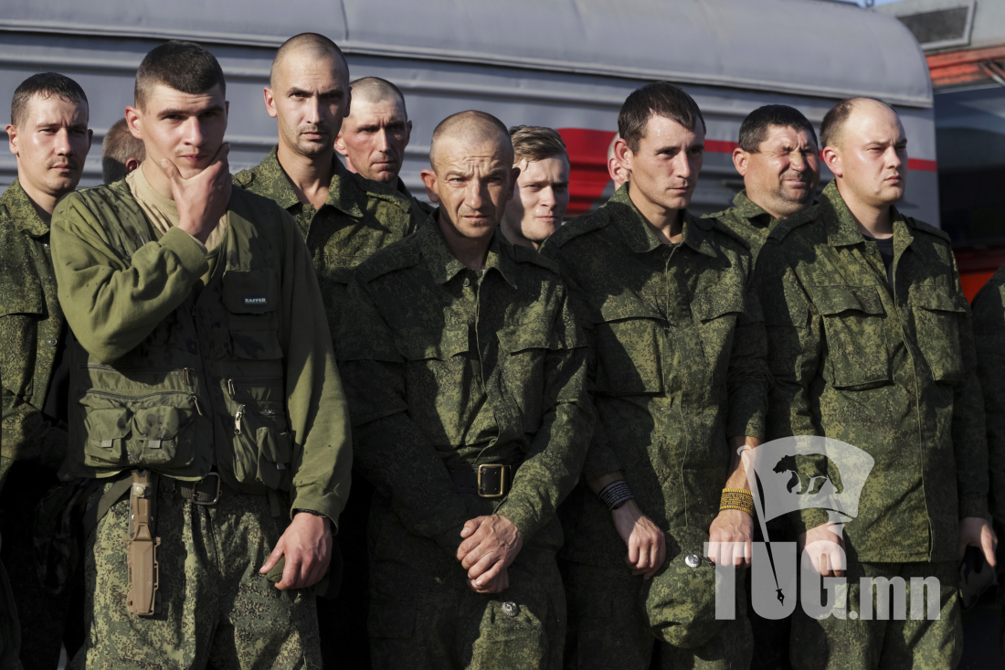 Орос долоо хоногт 100 орчим цэргийг байлдахаас татгалзсан хэргээр шийтгэж байгаа тухай хэвлэлүүд мэдээлжээ
