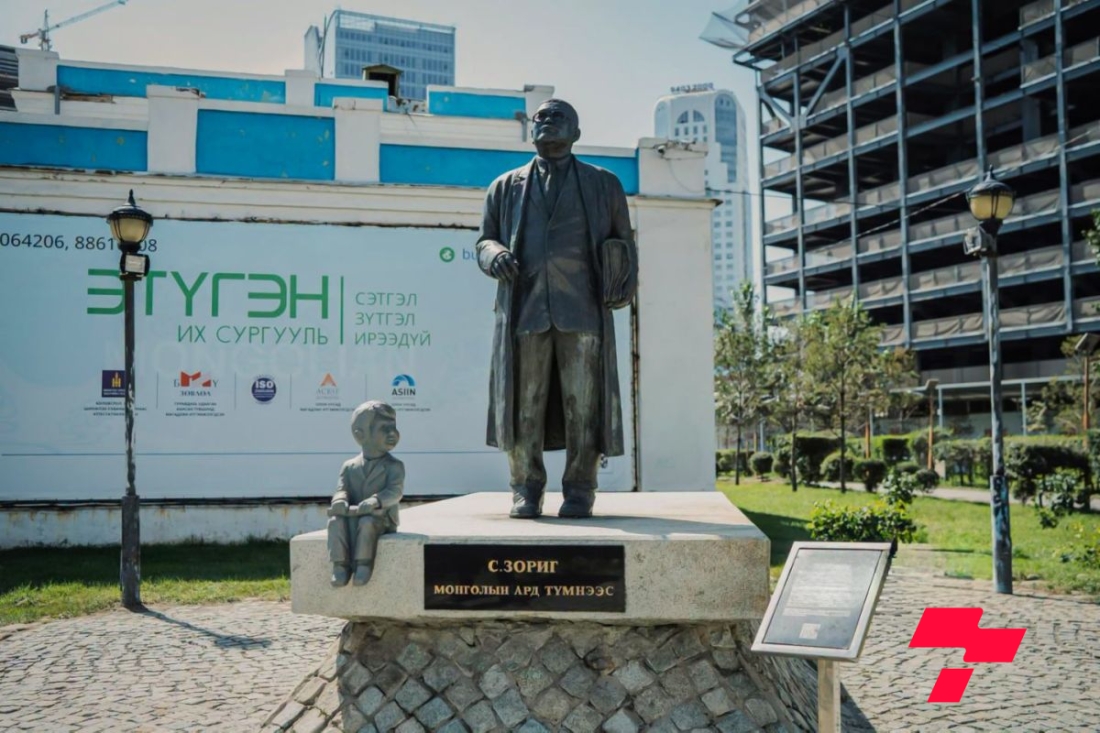 НЗДТГ: С.Зориг, Д.Нацагдорж, Б.Явуухулангийн хөшөөний дэргэд зөвшөөрөлгүй байрлуулсан хөшөөг шилжүүлнэ